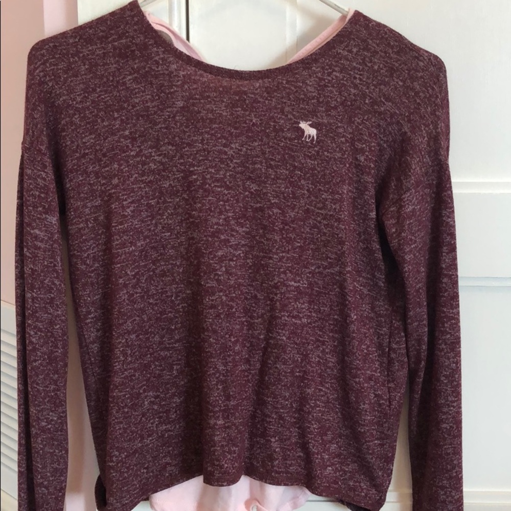 Abercrombie Kids size 11/12 maroon shirt